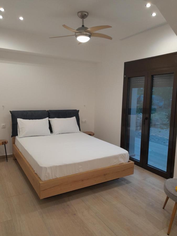 Central House 1 Epidaurus Екстер'єр фото